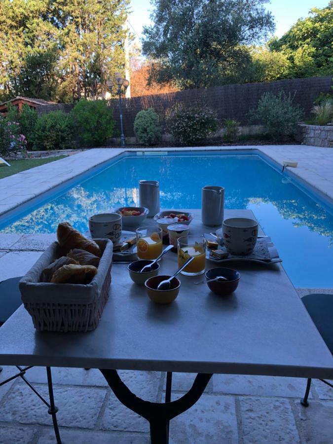 Mas Lou Piastoun Bed & Breakfast ฟายองซ์ ภายนอก รูปภาพ