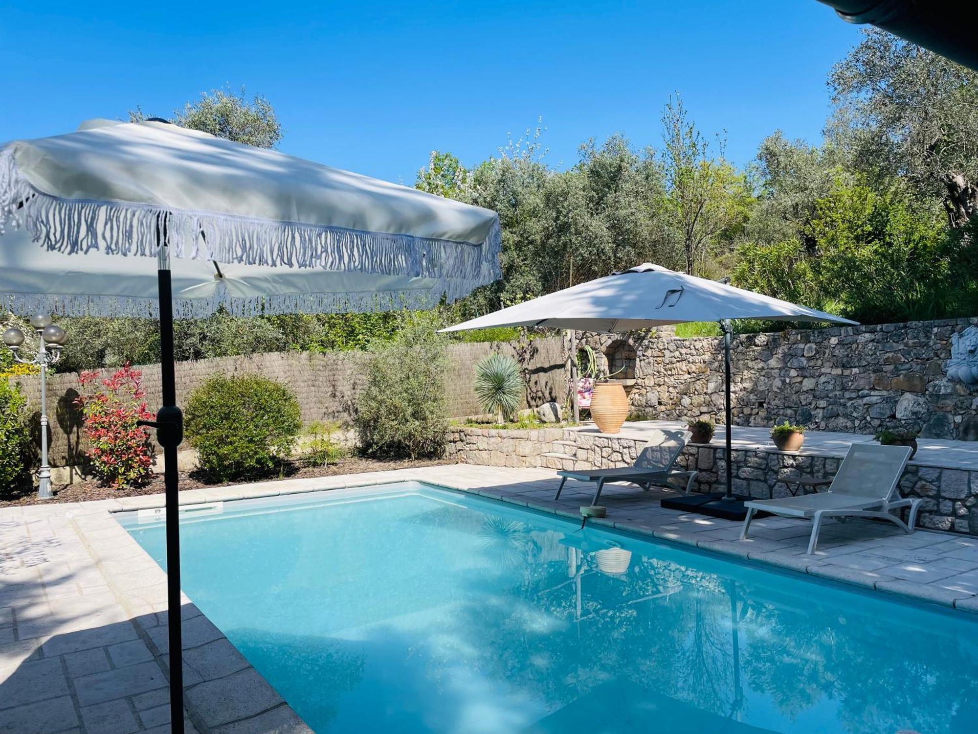 Mas Lou Piastoun Bed & Breakfast ฟายองซ์ ภายนอก รูปภาพ